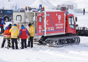 Erzurum'da 24 saatte 38 hasta kurtarıldı